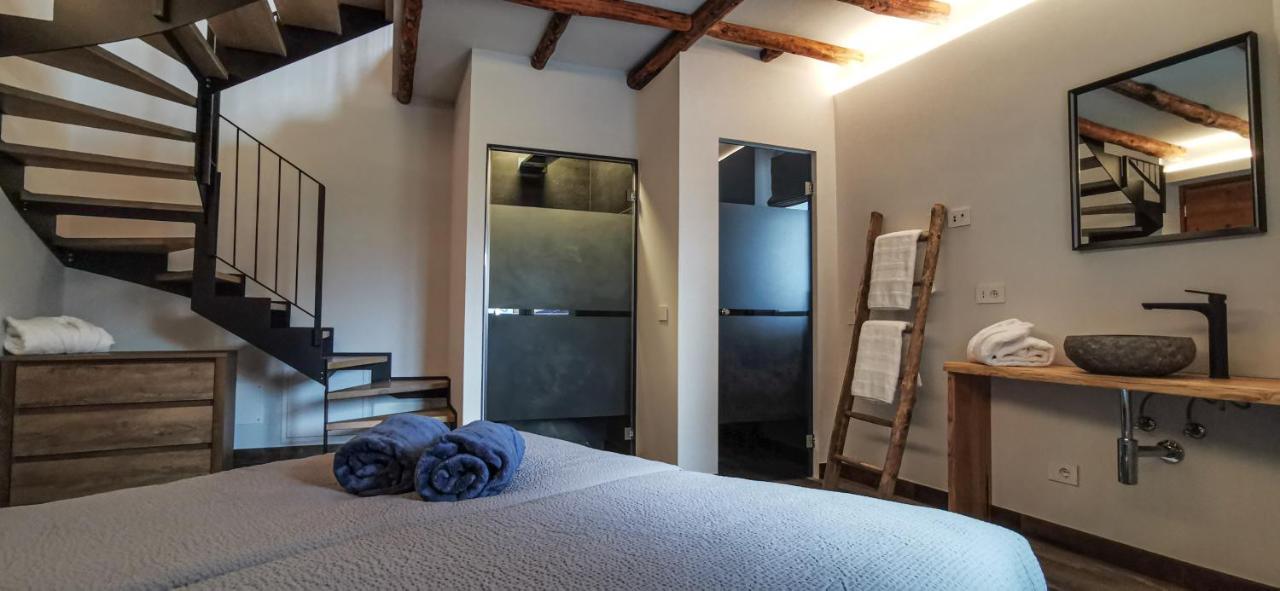Agriturismo Il Medeghino Musso Bagian luar foto