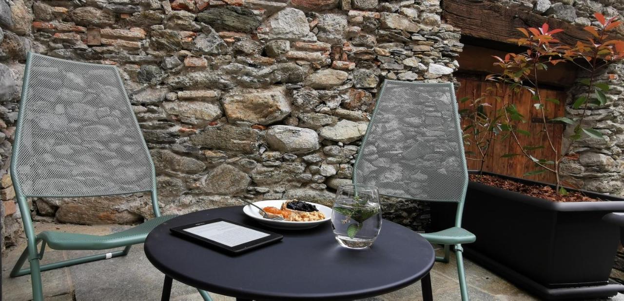 Agriturismo Il Medeghino Musso Bagian luar foto